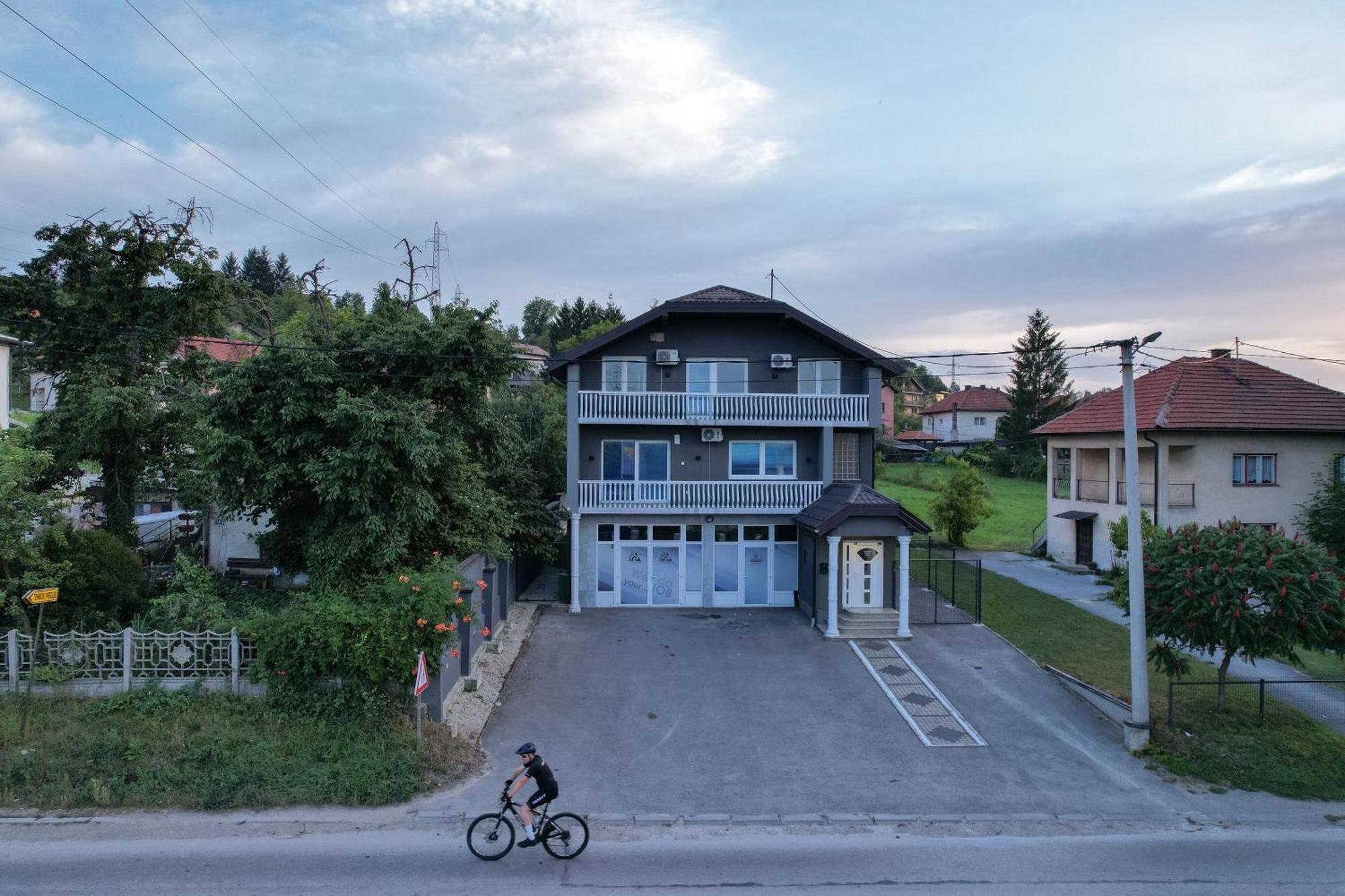 Evergreen Apartments Visoko Buitenkant foto