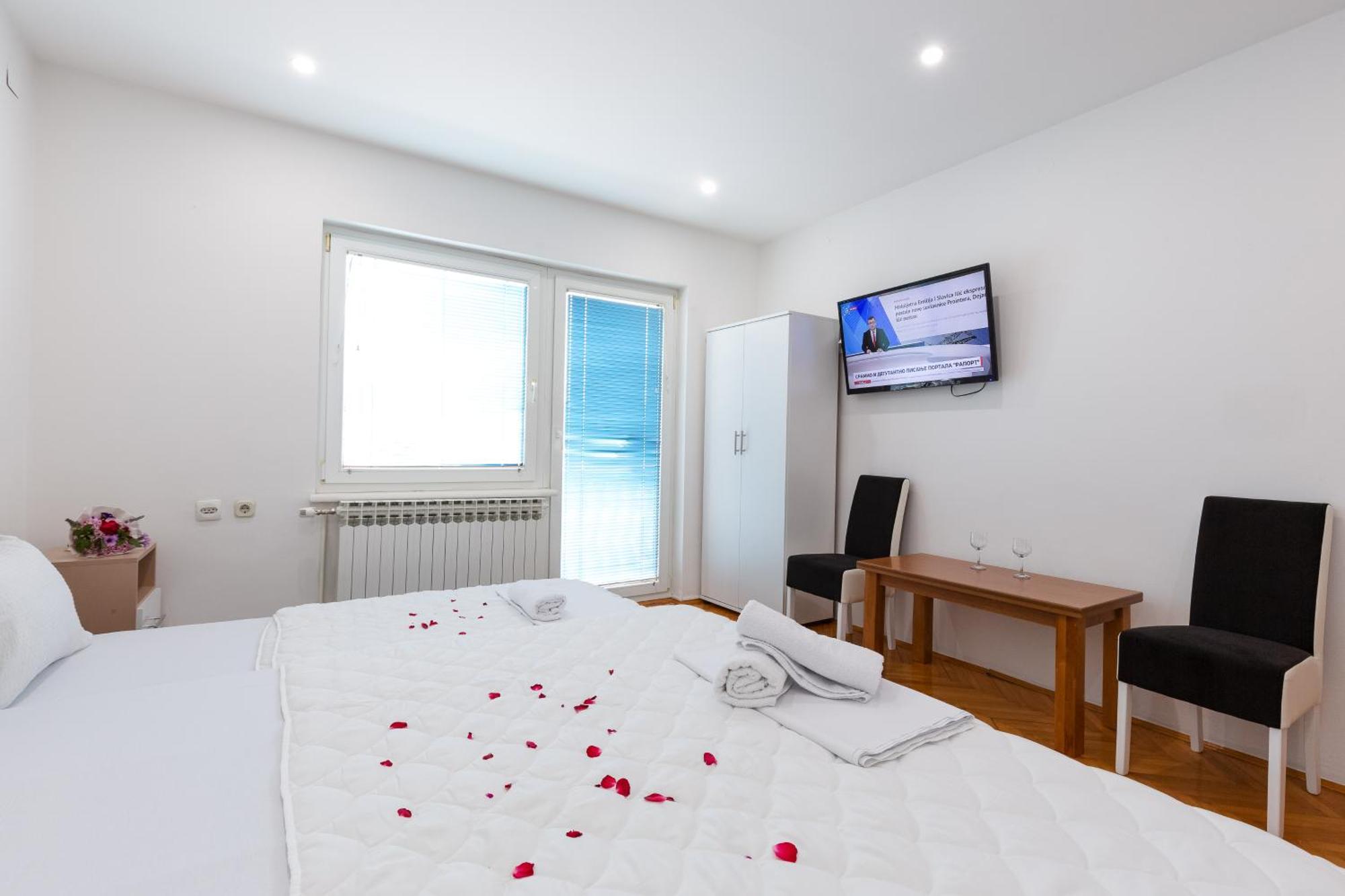 Evergreen Apartments Visoko Buitenkant foto